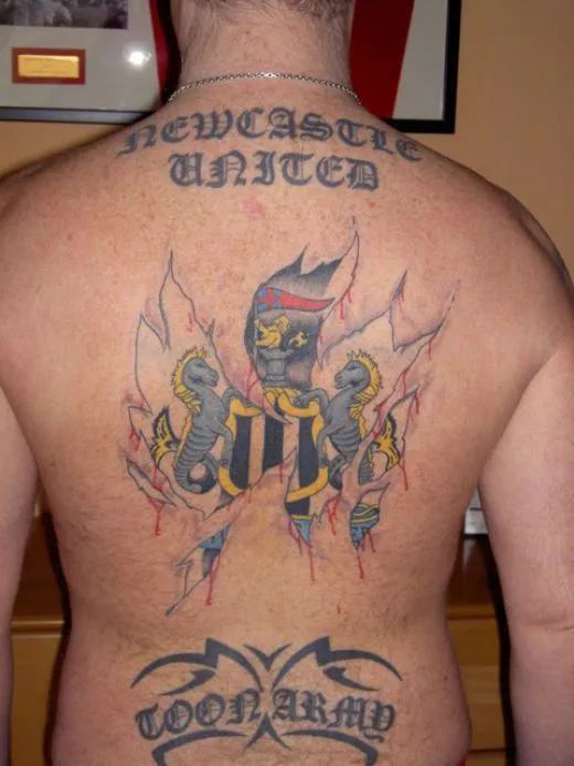 Ini Tato Ku! 18 Fanatisme Fans Sepak Bola Dengan Tato 29