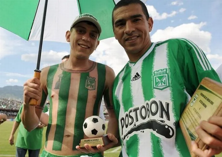 Ini Tato Ku! 18 Fanatisme Fans Sepak Bola Dengan Tato 35