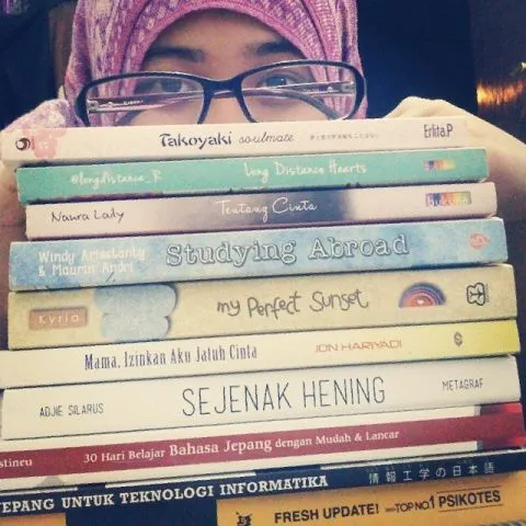 Ini Dia Gaya Selfie Yang Nggak Biasa Dan Paling Hip Saat Ini! 29