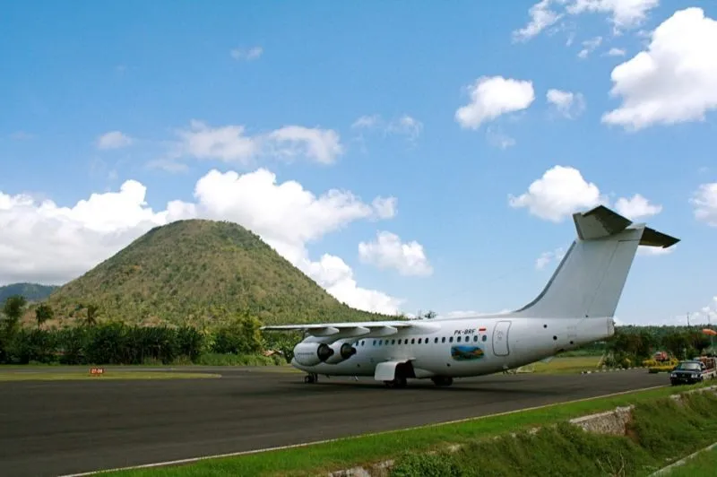 15 Bandara Paling Mendebarkan Di Dunia 51