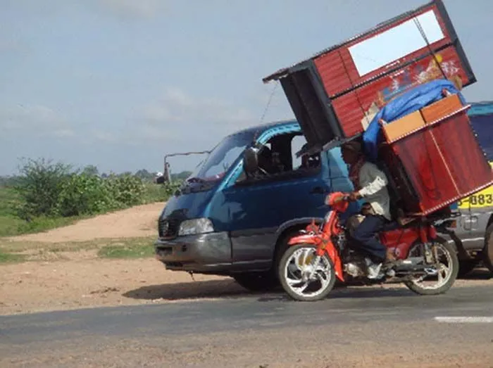 Kocak! Kompilasi Foto Sepeda Motor Kelebihan Muatan 45