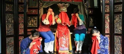 16 Tradisi Pernikahan Paling Gila Di Dunia 26