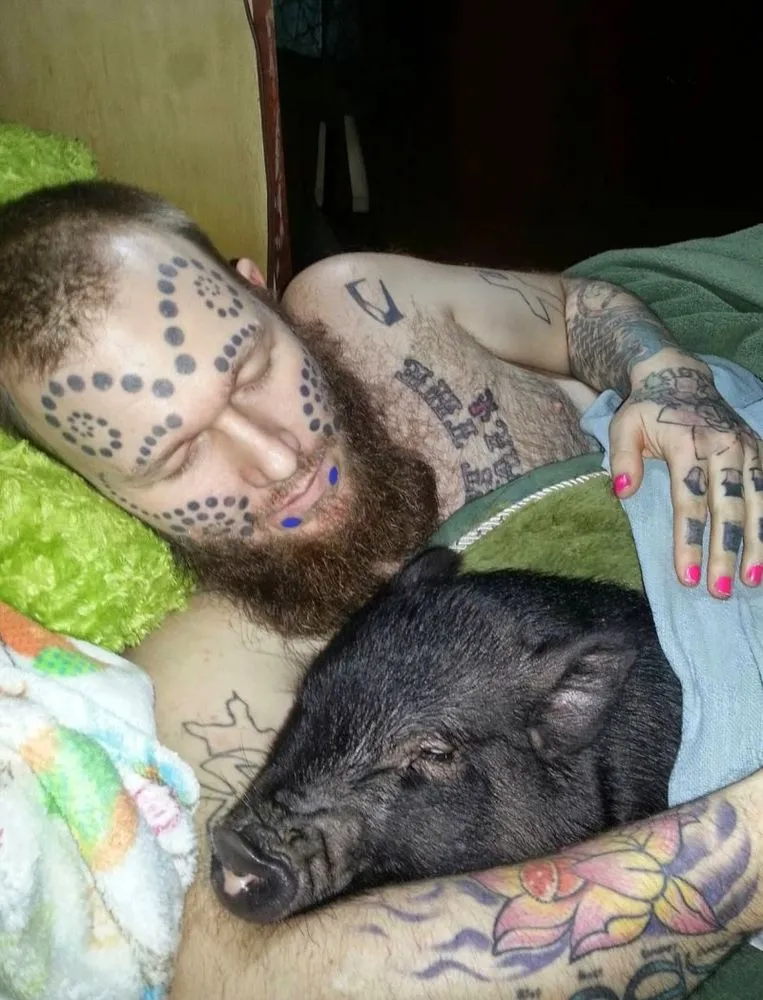 Sssst...Kamu Bisa Bawa yang Lain Ke Tempat Tidur Tanpa Harus Selingkuh 36