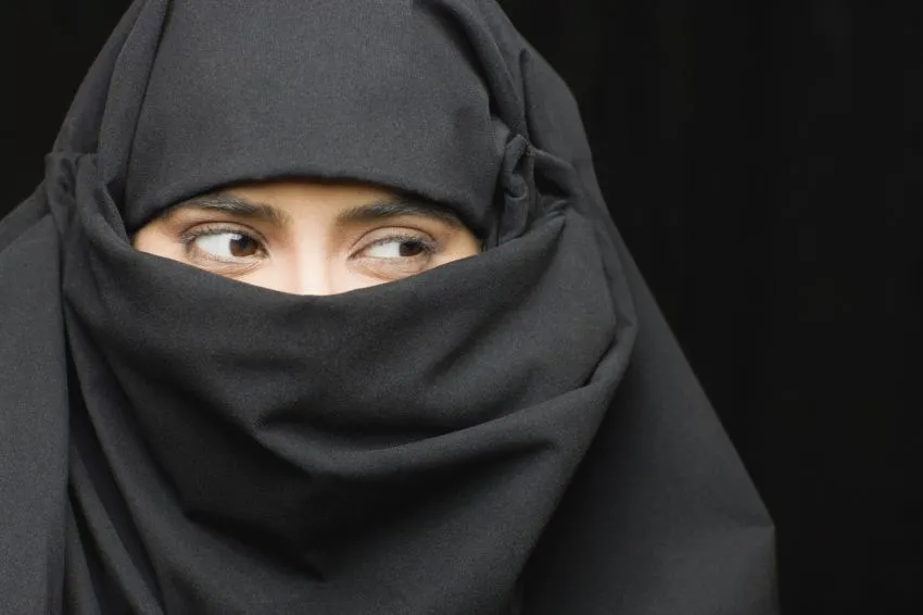33 Hal yang Membuat Cewek Berjilbab Percaya Kalau Penutup Kepala Ini Berharga 76