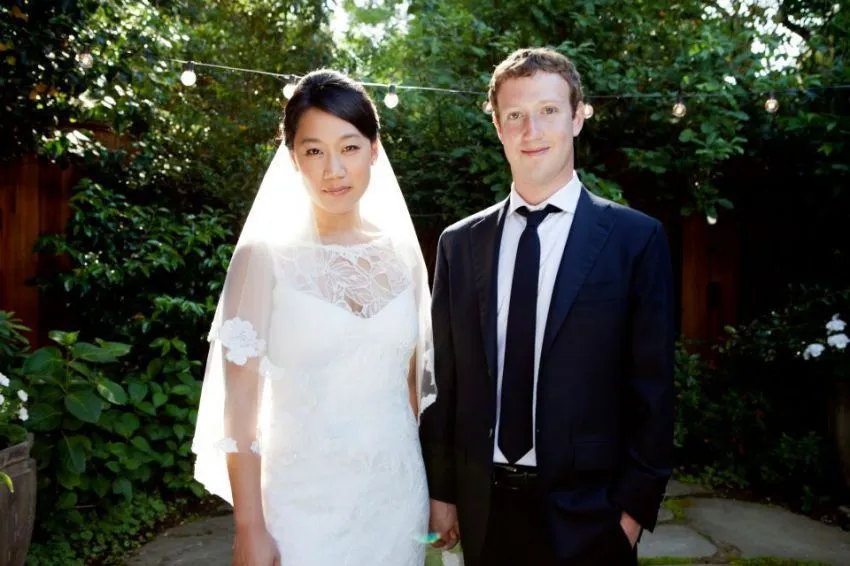 Ingin Sukses Seperti Mereka? Temukan Pasangan Hidup yang Mencintaimu 40