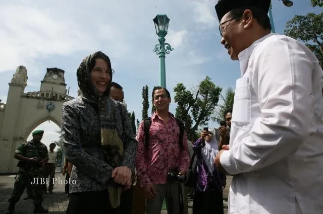 Mau Lebih Toleran? Cobalah Ikut Ibadah Agama Lain 15