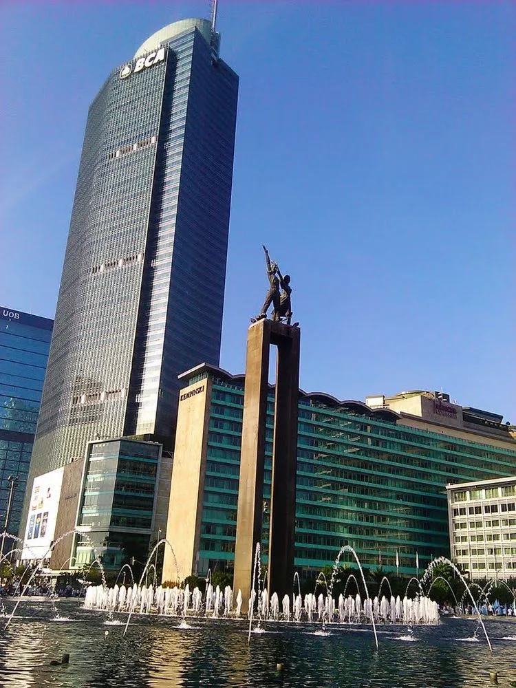 Gedung-gedung tertinggi di Indonesia 27