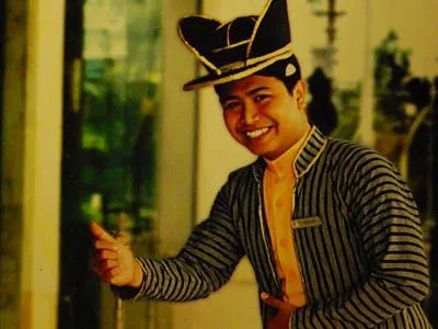 17 Kebiasaan Unik Yang Cuma Ada Di Indonesia 22