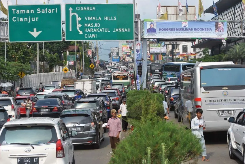 8 Pekerjaan Unik yang Lahir dan Dibesarkan Oleh Kemacetan Jakarta 16
