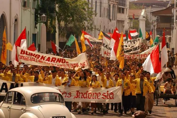 Belajar Jadi Anak Muda Berkualitas Dari Soe Hok Gie 16