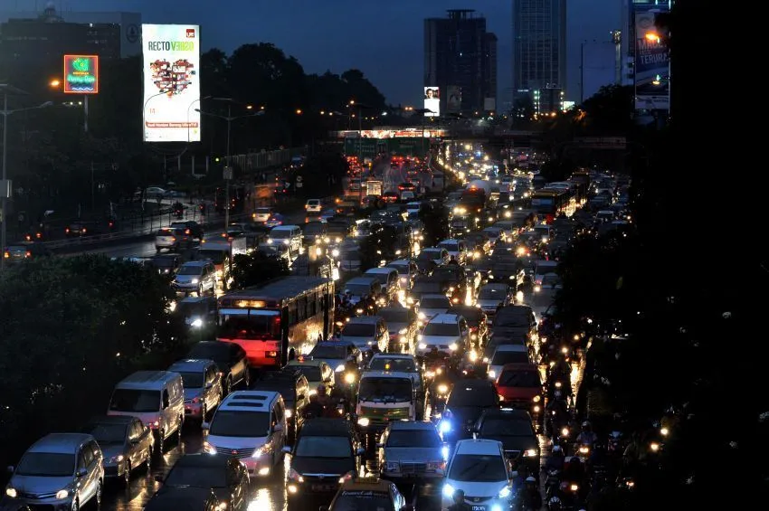 Alasan Kenapa Komuting Itu Sebenarnya Nggak Baik Untuk Hidupmu 25