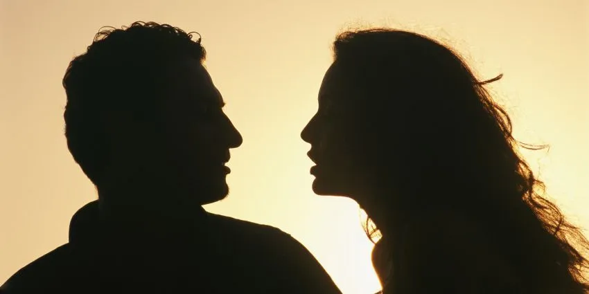 Ingin lepas dari jeratan friendzone? Ini dia caranya! 7