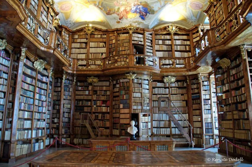 Yakin Kamu Nggak Suka Perpustakaan? Kalau Perpustakaan Yang Ini Gimana? 65