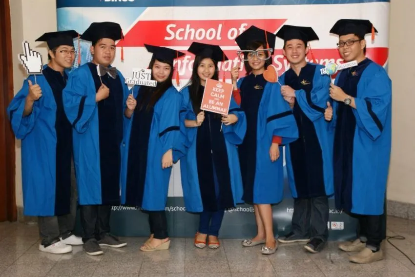 Habis Lulus Kuliah, Mending Kerja Dulu atau Langsung S2? 12