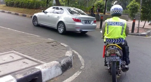 Kepala Boleh Sama Hitam, Tapi Hati Siapa yang Tahu? Kenali Ciri-ciri Orang Brengsek di Sekitar Kamu! 38