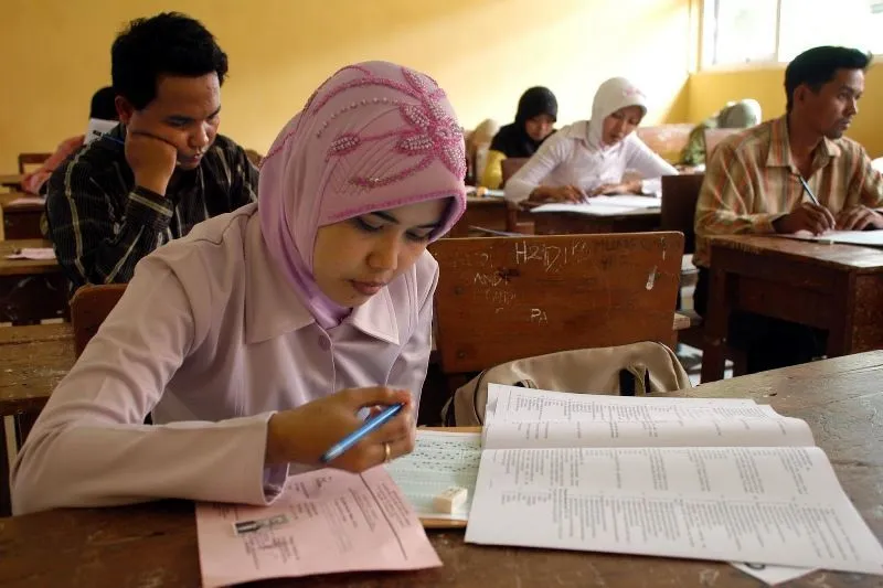 Balada Fresh Graduate Yang Kelamaan Nganggur 25