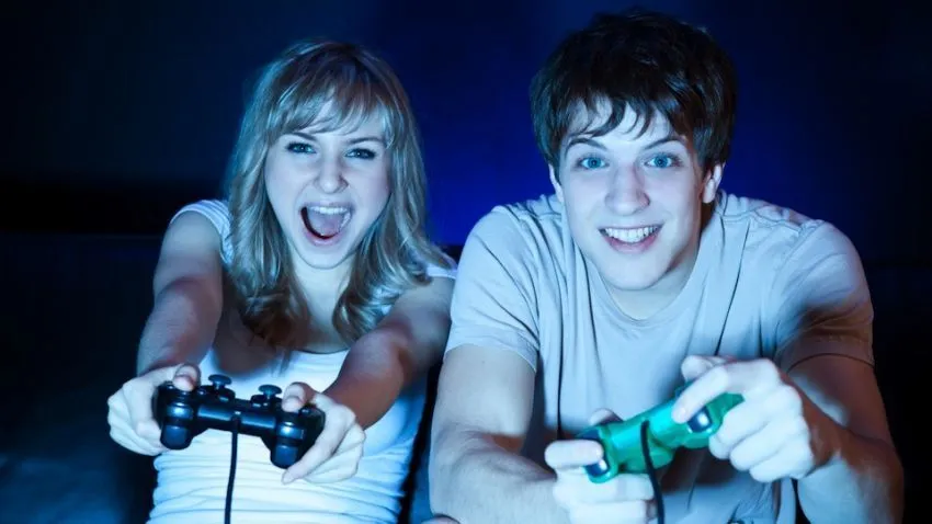 12 Kelebihan Kalau Kamu Punya Pacar Hobi Main Game. Ternyata, Punya Pacar Gamer itu Seru Juga lo! 22
