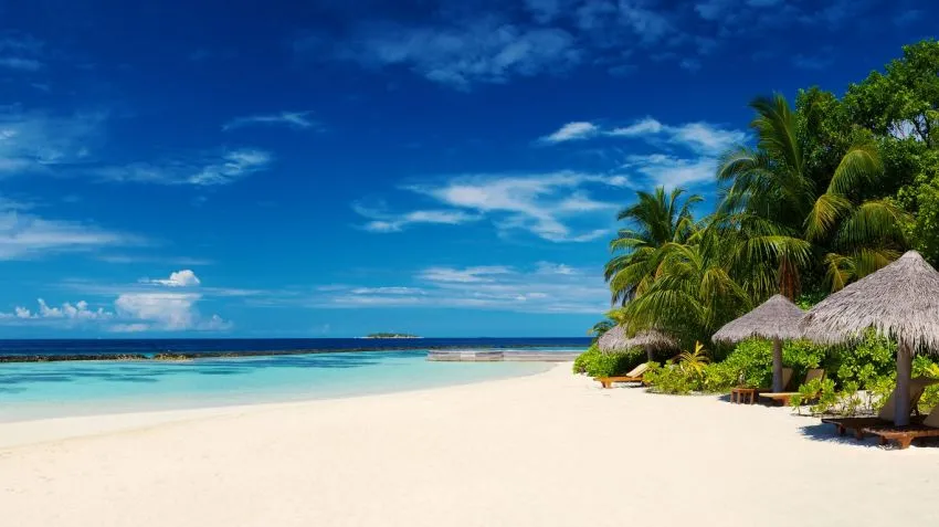 12 Jenis Pantai Menakjubkan dari Seluruh Dunia (Beberapa Ada di Indonesia, Lho!) 29