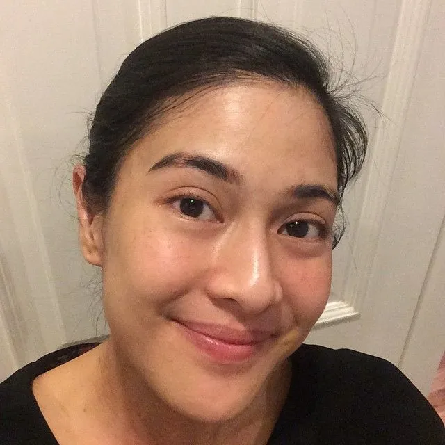 Tak Harus Memaksa Diri Jadi Sempurna, Karena 11 Kelakuanmu Ini Sudah Bisa Membuat Para Pria Terpesona 14