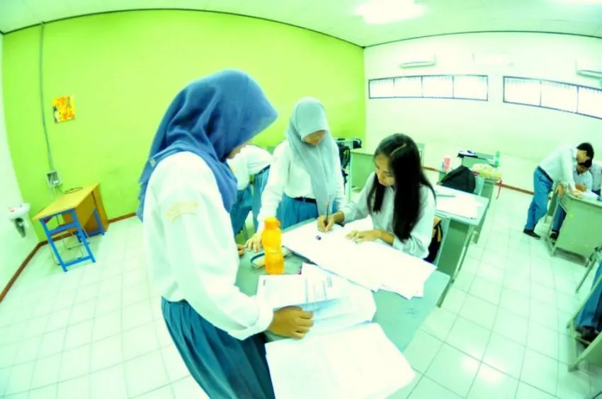 Bernostal-GILA ke Masa SMA, Yuk! 65