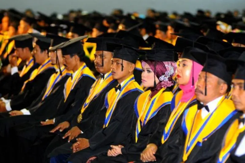 Beginilah Rasanya Jadi Mahasiswa yang Kuliah di Jurusan Sastra 34