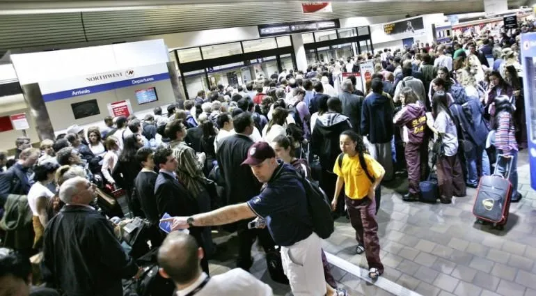 Mau Traveling? Jangan Pernah Lewat Bandara-Bandara Ini! 17