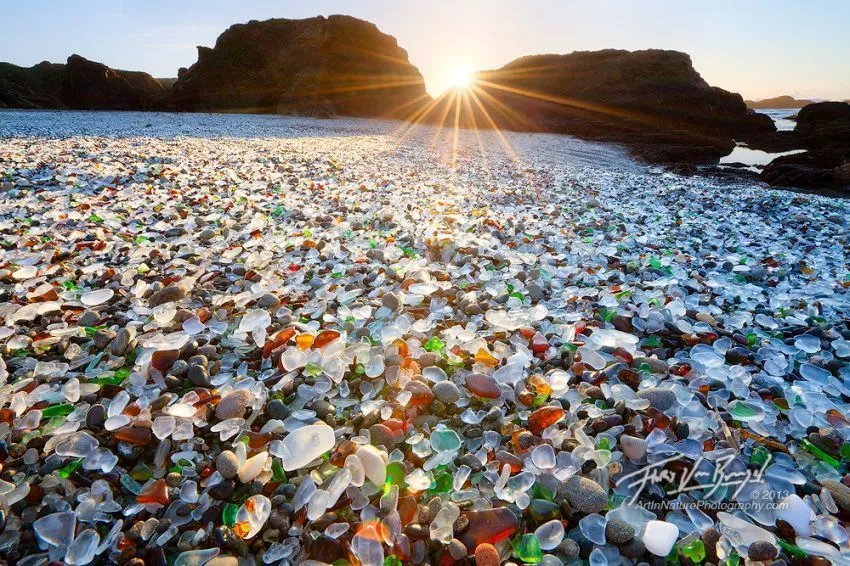 12 Jenis Pantai Menakjubkan dari Seluruh Dunia (Beberapa Ada di Indonesia, Lho!) 39