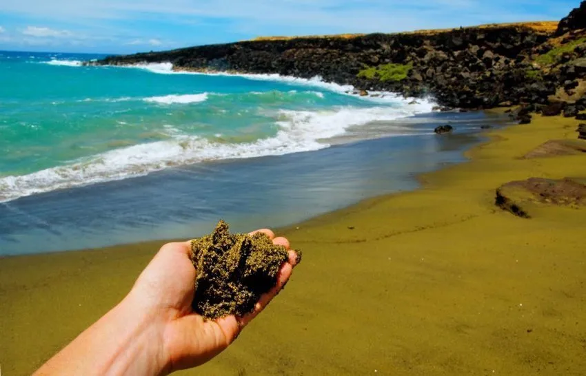12 Jenis Pantai Menakjubkan dari Seluruh Dunia (Beberapa Ada di Indonesia, Lho!) 42