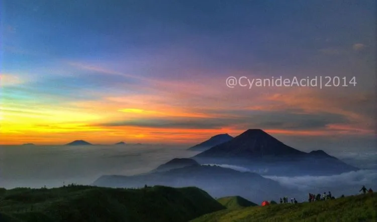 Meski Pegal dan Kelelahan Itu Pasti, Inilah 10 Alasan yang Membuatmu Selalu Rindu Mendaki 17