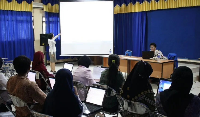 Ini Dia Keuntungannya Jadi Orang yang Melek Teknologi 32