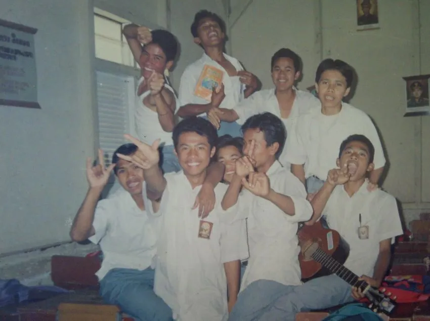 Bernostal-GILA ke Masa SMA, Yuk! 59