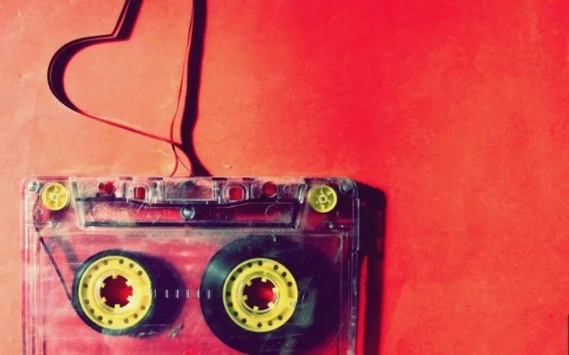 Ini Alasannya Kenapa Kamu Boleh Banget Pacaran Sama Musisi 70