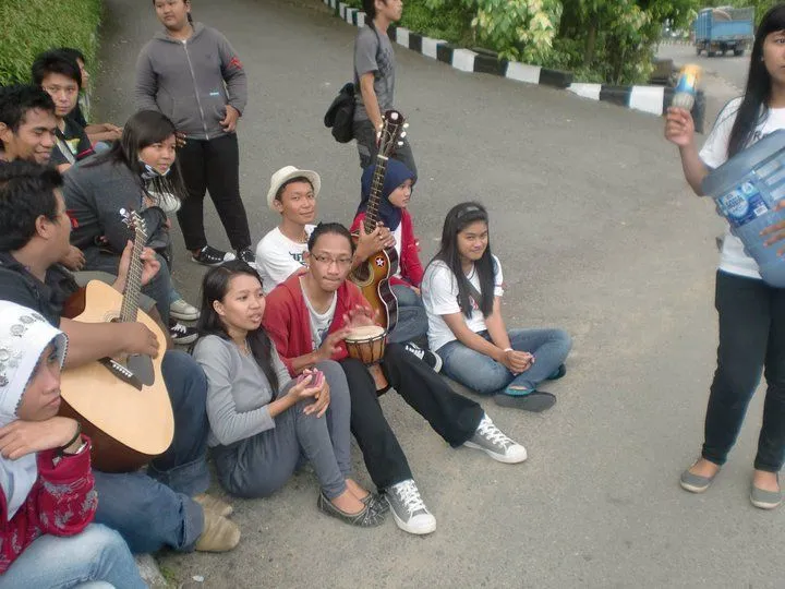 18 Kata dalam Bahasa Indonesia yang Membuktikan Bahwa Bahasa Kita Sebenarnya Kaya! 32
