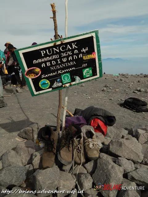 Tips-Tips yang Harus Kamu Baca Sebelum Mencumbui Puncak Gunung 12
