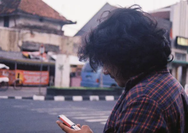 17 Lika-Liku Perjuangan Ini Cuma Dipahami Oleh Cowok Berambut Gondrong 21
