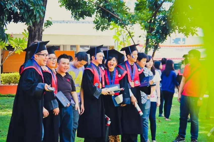 Ketika Kamu Salah Jurusan: Lanjut Kuliah, atau Bubar Jalan? 16
