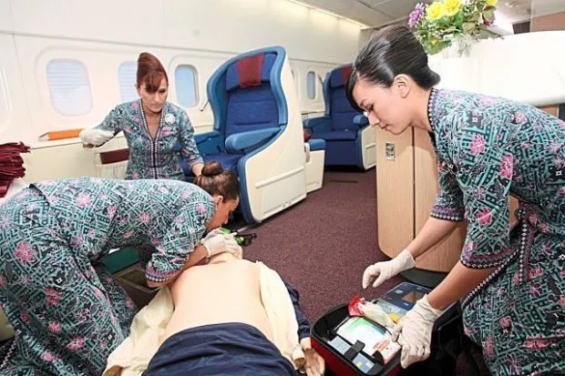 18 Pergumulan Batin Para Pramugari, Si Awak Kabin yang Cantik 33