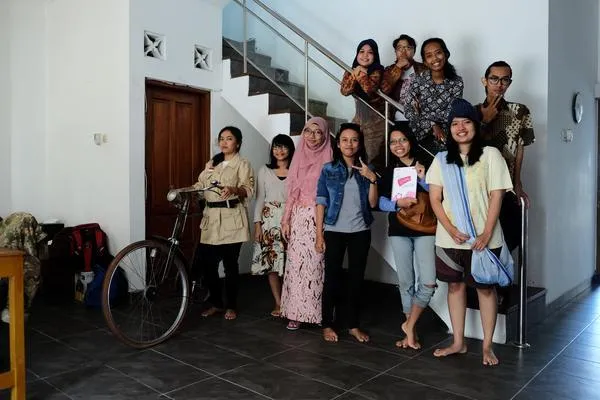 Pergulatan Batin Semua Anak Muda yang Bekerja di Perusahaan Asing 25
