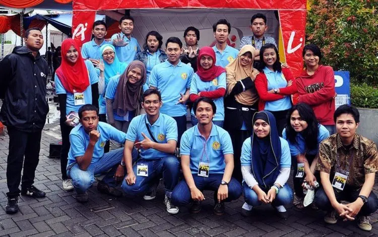Demi Pengalaman Traveling yang Seru, 8 Penghobi Ini Layak Dijadikan Teman Seperjalananmu 14 tips tambah penghasilan mahasiswa