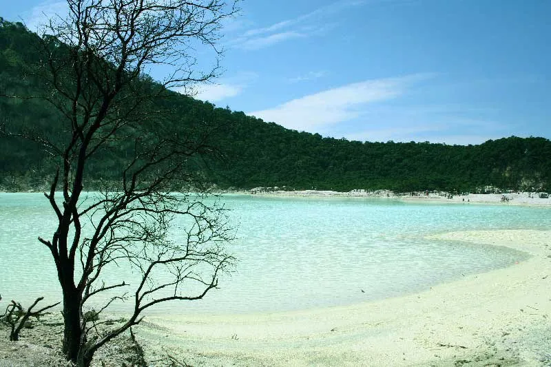Pilihan Tujuan Wisata Lokal Paling Ciamik untuk Akhir Pekanmu 12