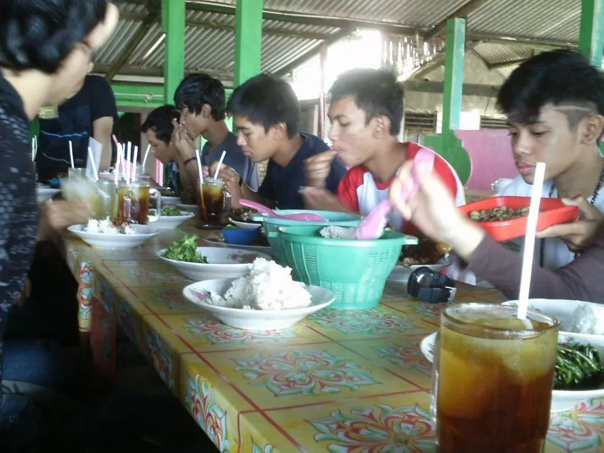 Beda Logika Cewek dan Cowok yang Kadang Bikin Berabe 65