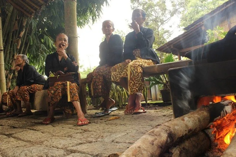 Serba-Serbi Kehidupan yang Cuma Dialami Oleh Arek-Arek Jowo Timur 32