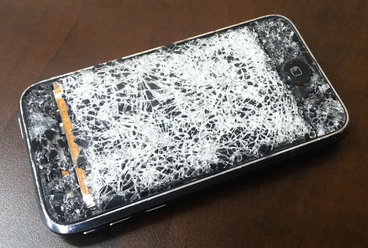 Berbagai Kelakuan Gak 'Pintar' Para Pengguna Smartphone 37