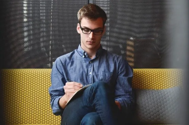 10 Cara Cerdas Mencari Judul Skripsi yang Bisa Bikin Kamu Lulus Sarjana 11 cara mencari judul skripsi
