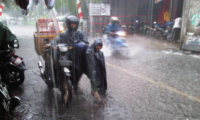 Lika-Liku Jadi Pengendara Sepeda Motor di Indonesia 34