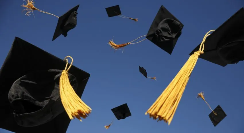 Tips Mendapatkan Penghasilan Bagi Mahasiswa, Bisa Tambah Uang Jajan 24