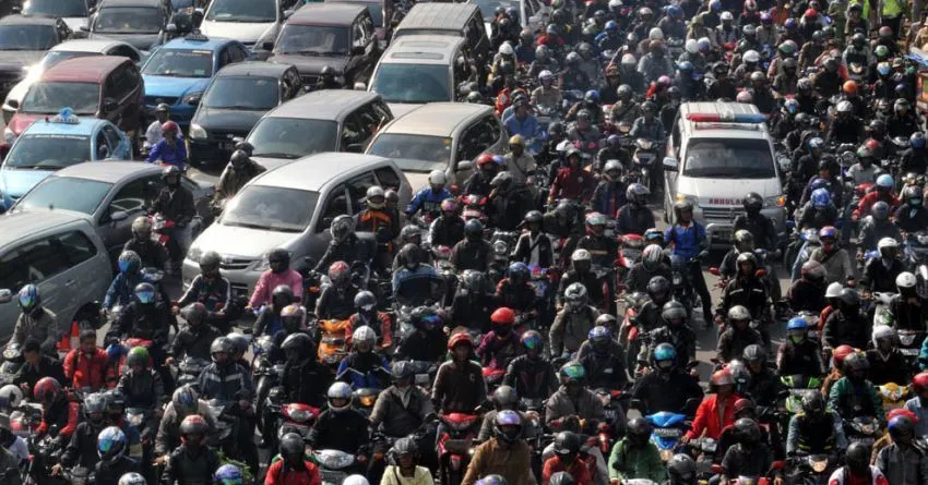 Lika-Liku Jadi Pengendara Sepeda Motor di Indonesia 33