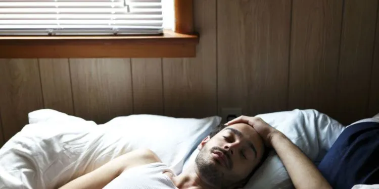Mau Lebih Sukses di Tempat Kerja? Tidur! 8