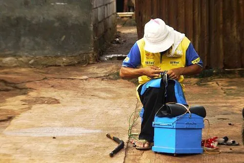 Profesi-Profesi Yang Nggak Akan Kamu Temui di Luar Negeri 21