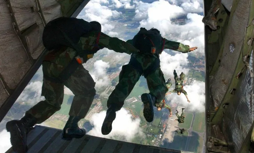 Siap Bela Negara? Inilah Prediksi Nasibmu Seandainya Wajib Militer Ada di Indonesia! 22